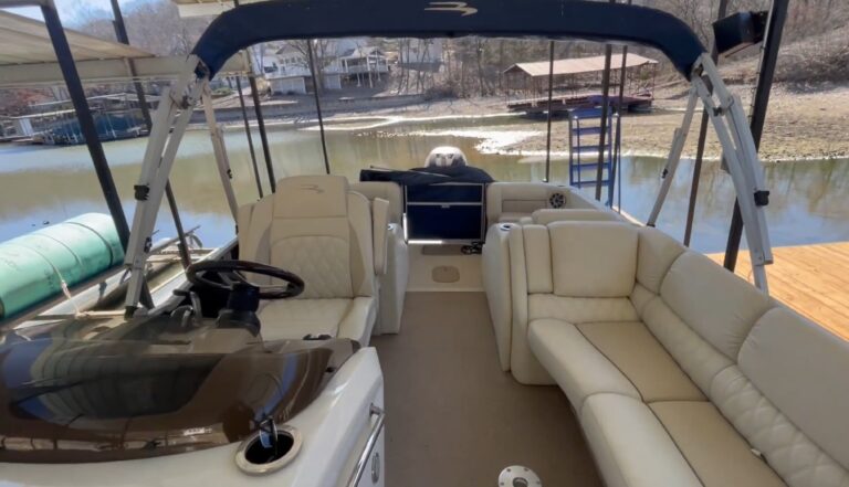 2015 Bennington 2575 QCW used pontoon boat