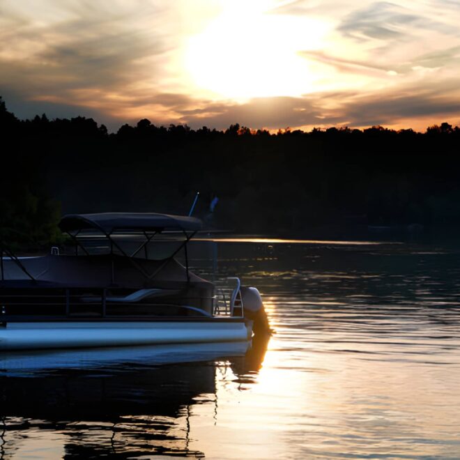 Pontoon Boat Buying Tips: 17 Smart Tips for Beginners [Guide]