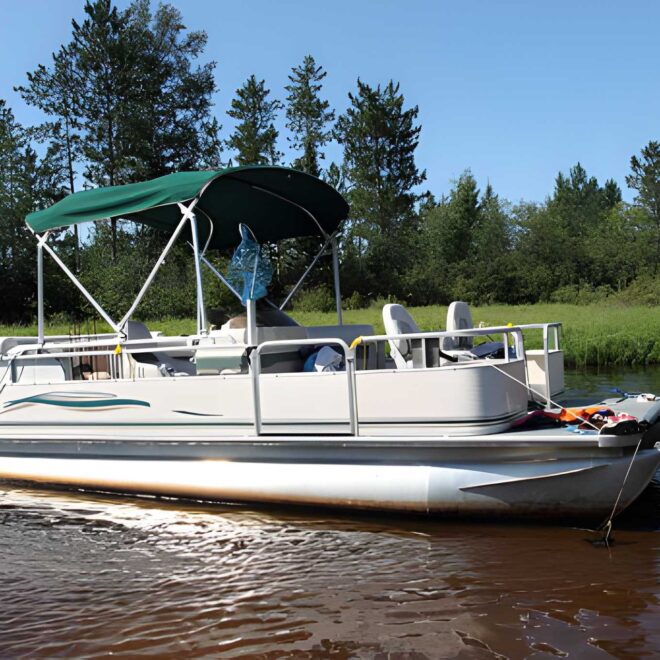 15 Common Pontoon Boat Problems and How to Fix Them [Guide]