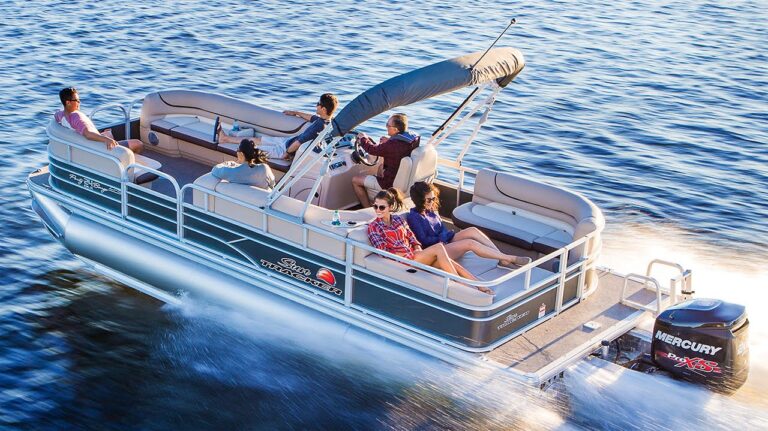 Sun Tracker Party Barge 24 DLX pontoon boat showing deck layout and seating